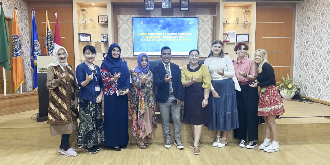 Mahasiswa Internasional Antusias Ikuti Lomba Bahasa Indonesia di UMSU
