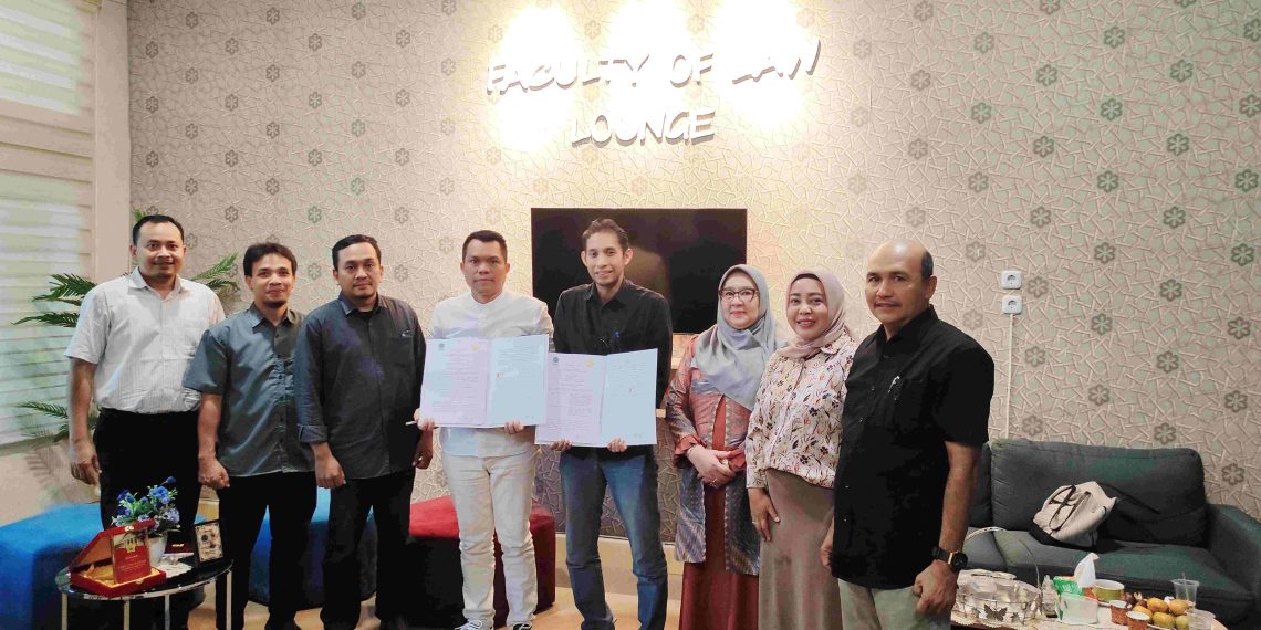 Signing of the Memorandum of Agreement between The Doctoral Program in Law Universitas Muhammadiyah Sumatera Utara and The Doctoral Program in Legal Studies Universitas Syiah Kuala