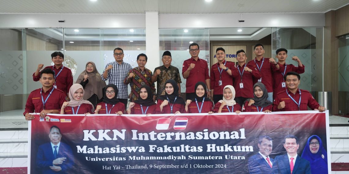 Chairman of PP Muhammadiyah Releases 14 Law Faculty Students for International KKN in Thailand