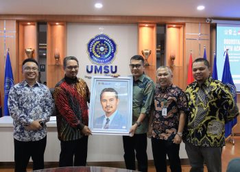 Roundtable Discussion with Academicians