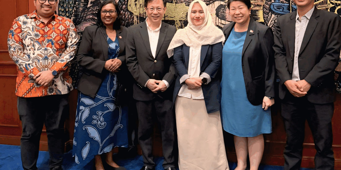 UMSU Invited as Honorary Guest at Singapore Consulate in Medan